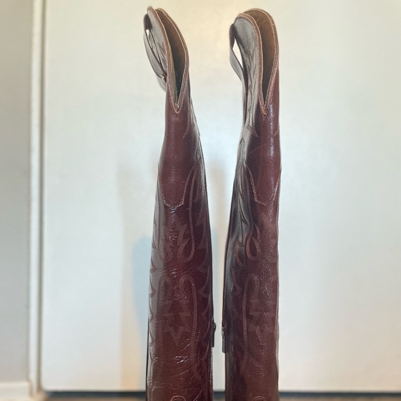 Canela Knee high cowgirl boots in a size 7 - Picture 2 of 11